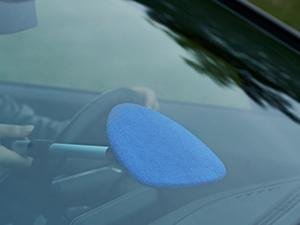 Car windshield cleaner tool with extendable telescopic handle for easier reach